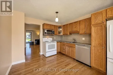 860 Cahill Drive West Ottawa ON K1V 9K5