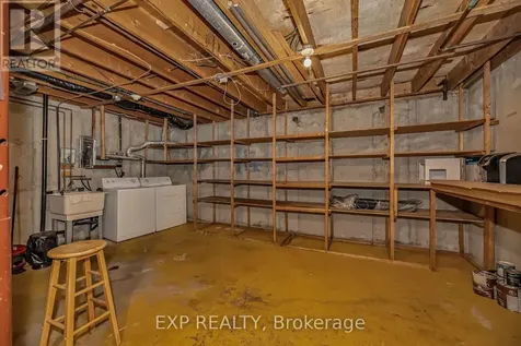 860 Cahill Drive West Ottawa ON K1V 9K5