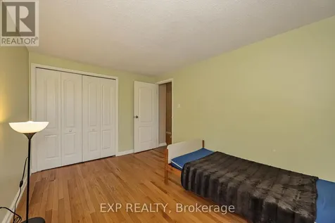 860 Cahill Drive West Ottawa ON K1V 9K5