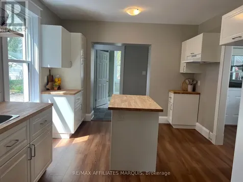 58 William Street West Smiths Falls ON K7A 1N3