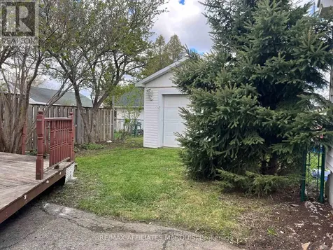 58 William Street West Smiths Falls ON K7A 1N3
