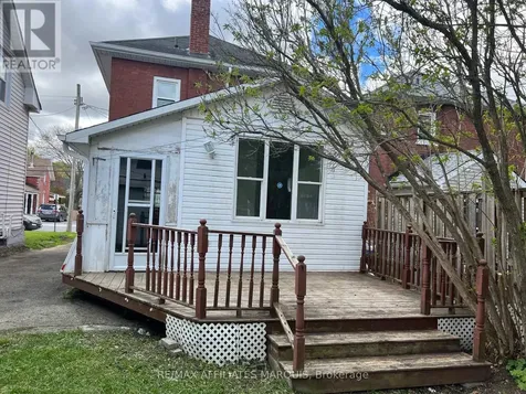 58 William Street West Smiths Falls ON K7A 1N3