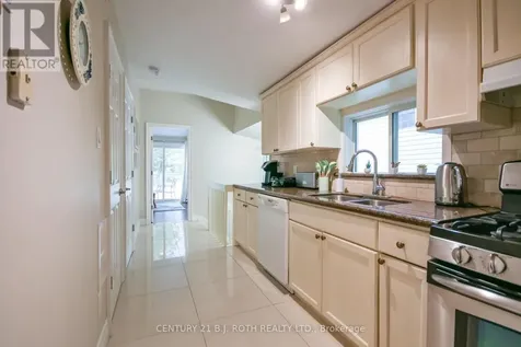 991 Shore Lane Wasaga Beach ON L9Z 2B4