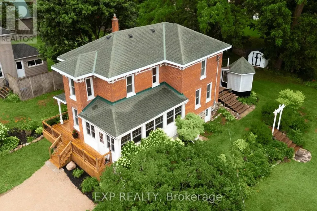 2027 Victoria Street Howick ON N0G 1X0