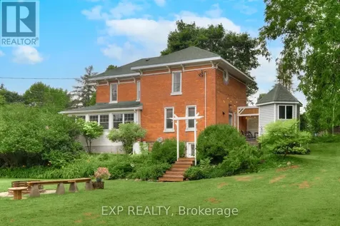 2027 Victoria Street Howick ON N0G 1X0