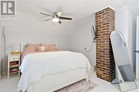 339 Montague Avenue Sudbury ON P3C 4G4