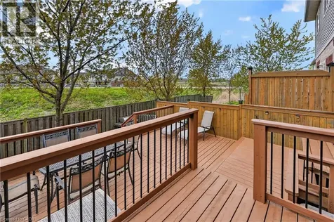 8 Lakelawn Road Grimsby ON L3M 0G1