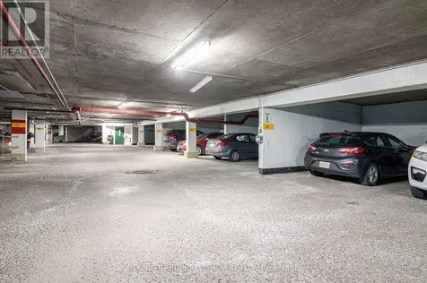 2000 Jasmine Crescent Ottawa ON K1J 8K4