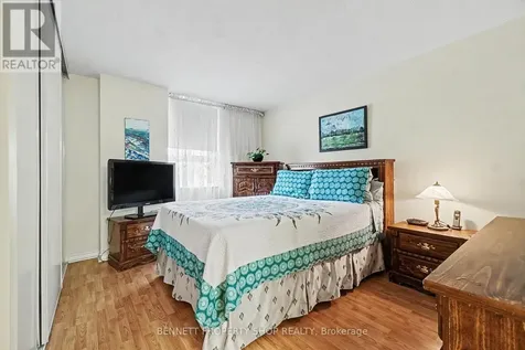 2000 Jasmine Crescent Ottawa ON K1J 8K4