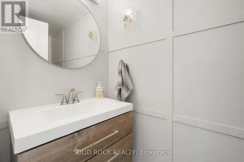 41 Framingham Crescent Ottawa ON K2J 3J4