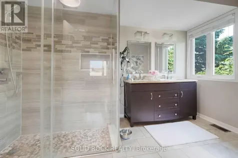 41 Framingham Crescent Ottawa ON K2J 3J4
