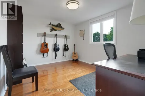 41 Framingham Crescent Ottawa ON K2J 3J4