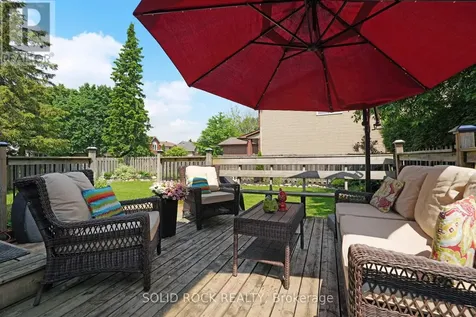 41 Framingham Crescent Ottawa ON K2J 3J4