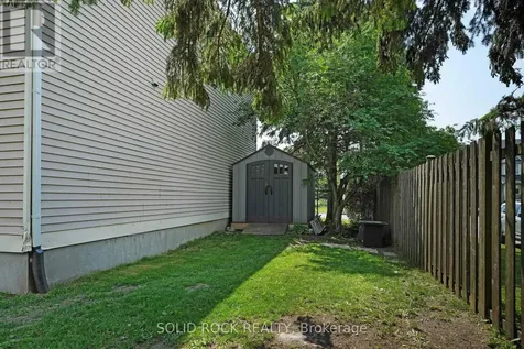 41 Framingham Crescent Ottawa ON K2J 3J4