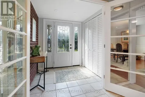 41 Framingham Crescent Ottawa ON K2J 3J4