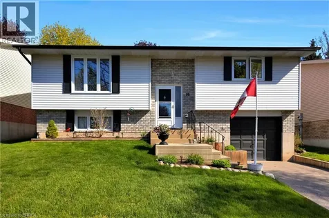 16 Sandlewood Avenue Brantford ON N3V 1C6