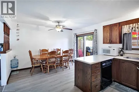 16 Sandlewood Avenue Brantford ON N3V 1C6