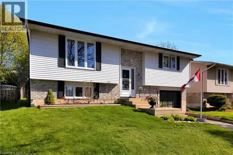 16 Sandlewood Avenue Brantford ON N3V 1C6