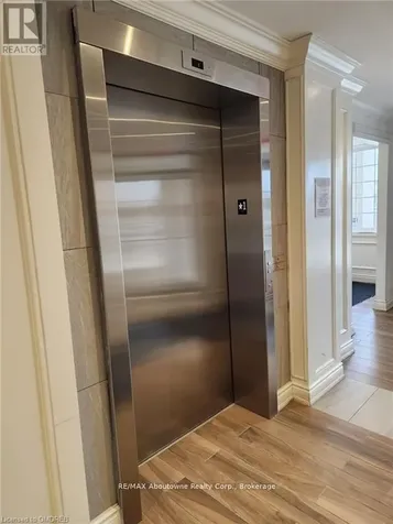 1083 Gordon Street Guelph (kortright West) ON N1G 0E8