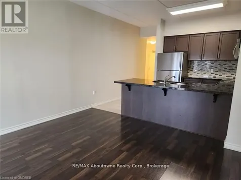 1083 Gordon Street Guelph (kortright West) ON N1G 0E8