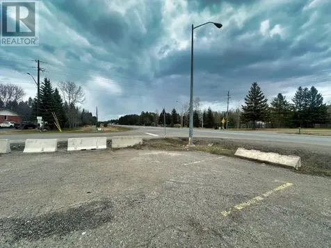 3 1725 Highway 61 Thunder Bay ON P7J 1G3