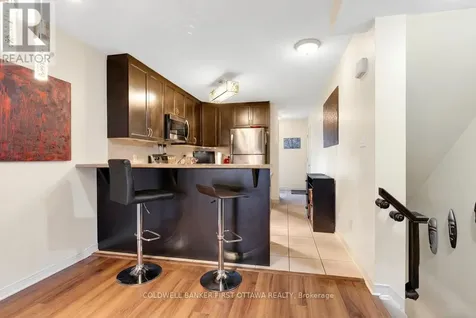 150 Urbancrest Private Ottawa ON T1P 1L9