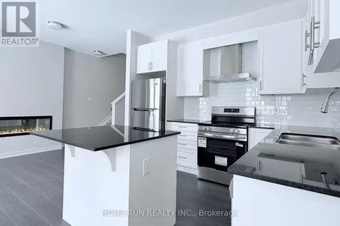 381 Les Emmerson Drive Ottawa ON K2J 7L7