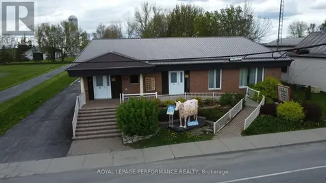 129 Principale Street The Nation ON K0A 3C0