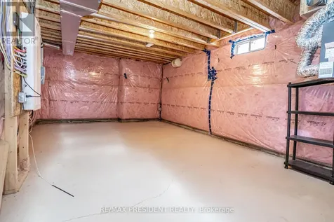 663 Anishinaabe Drive Shelburne ON L9V 3Y5