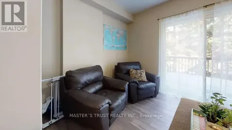 226 Westcourt Place Waterloo ON N2L 2R7