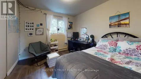 226 Westcourt Place Waterloo ON N2L 2R7
