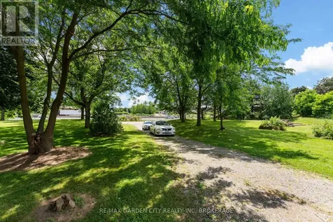 5400 North Service Road Lincoln (lincoln Lake) ON L0R 1B3
