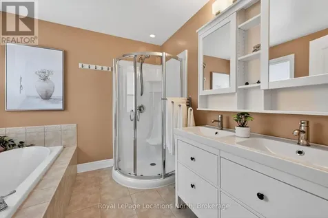 54 Williams Street Collingwood ON L9Y 0C4