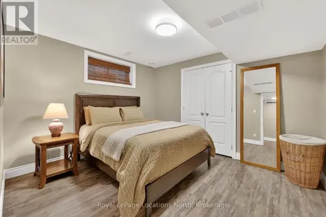 54 Williams Street Collingwood ON L9Y 0C4