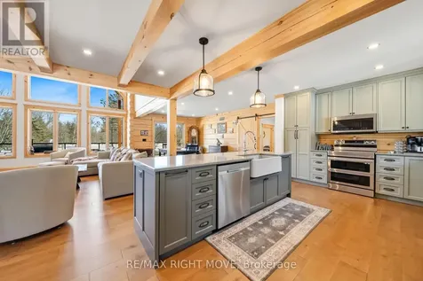 1935 Mcleod Drive Severn ON P0E 1N0