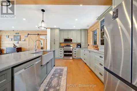 1935 Mcleod Drive Severn ON P0E 1N0
