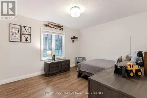 250 Denney Drive Essa ON L3W 0T8