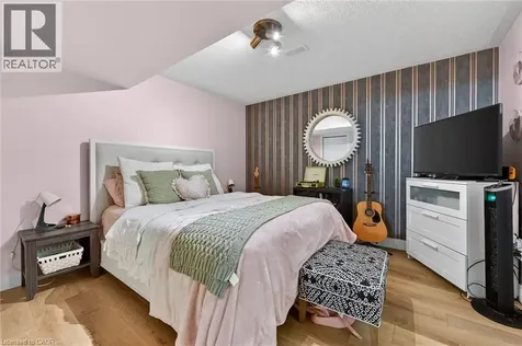 18 Angler Avenue Port Dover ON N0A 1N3