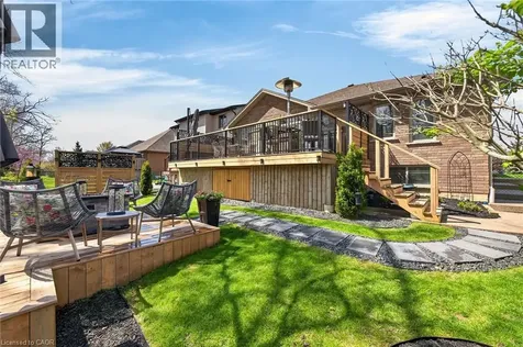 18 Angler Avenue Port Dover ON N0A 1N3
