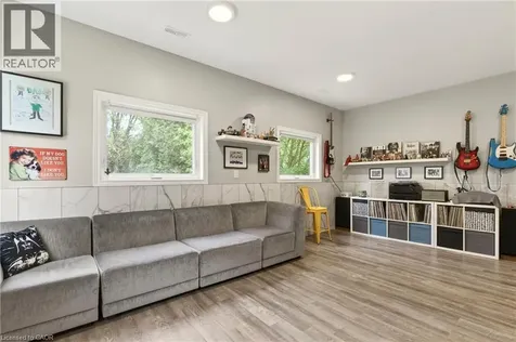 183 Sunnyridge Road Ancaster ON L0R 1R0