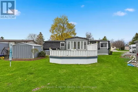 33 Fairview Crescent North Perth (elma) ON N4W 3G8