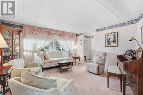 33 Fairview Crescent North Perth (elma) ON N4W 3G8