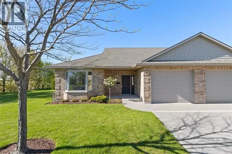 5969 Townsend Line Lambton Shores ON N0N 1J0