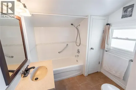 173 Cotterbury Street Sarnia ON N7T 6M2
