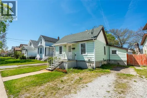 173 Cotterbury Street Sarnia ON N7T 6M2