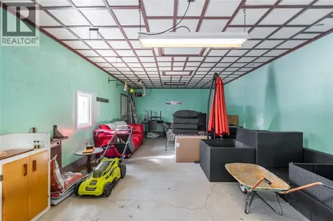 173 Cotterbury Street Sarnia ON N7T 6M2