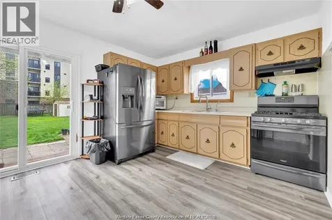 329 Parkside Drive McGregor ON N0R 1J0