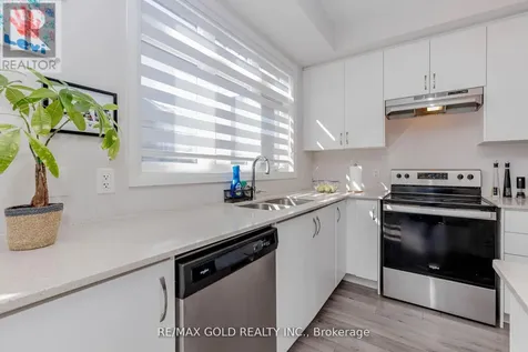 585 Colborne Street East Brantford ON N3S 0K4