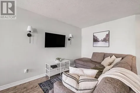 159 Montmorency Way Ottawa ON K4A 0J3