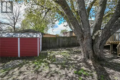 584 Waterloo Street Hamilton ON L8H 6V5
